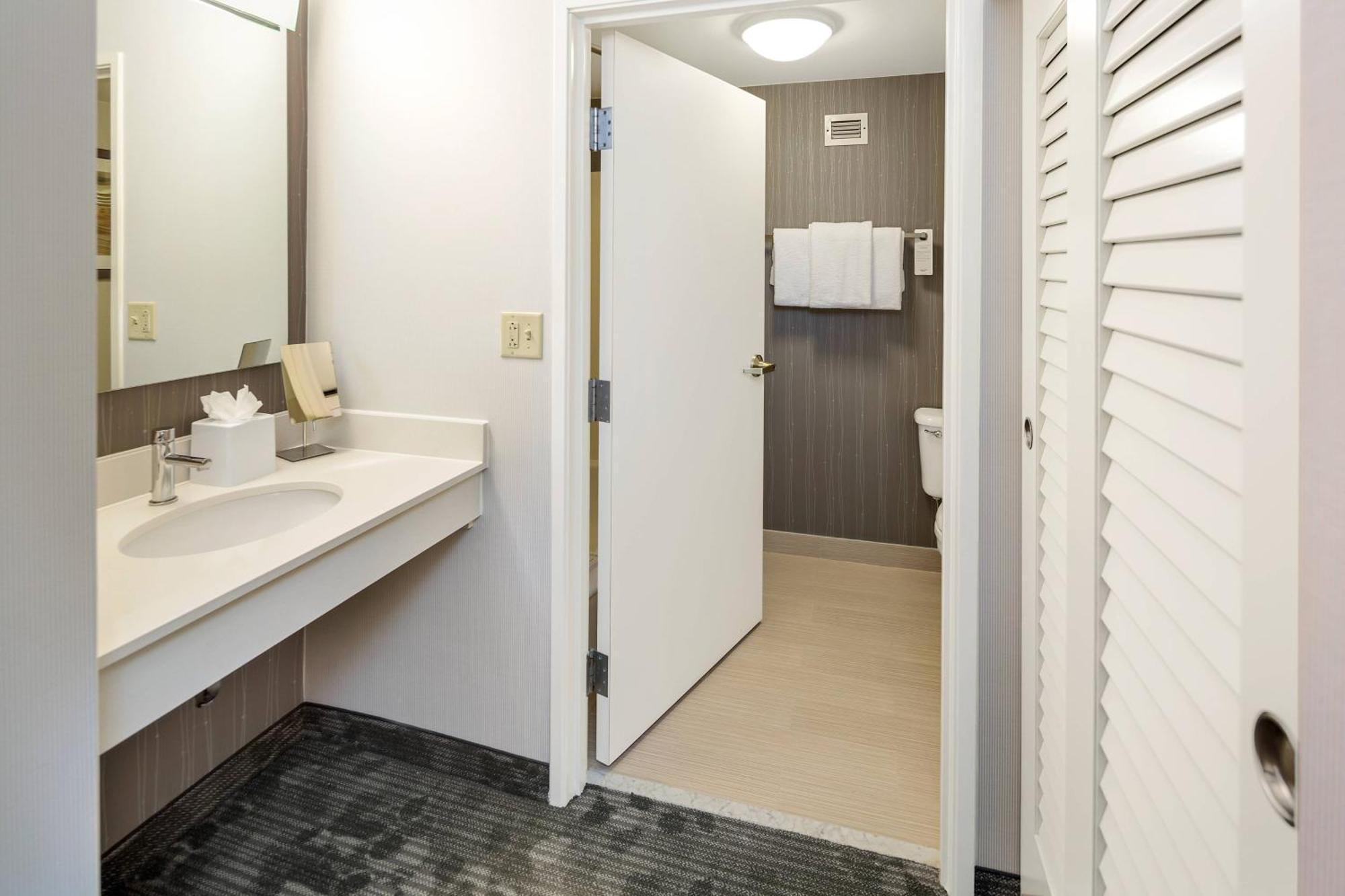 Courtyard By Marriott Bryan College Station Exterior foto